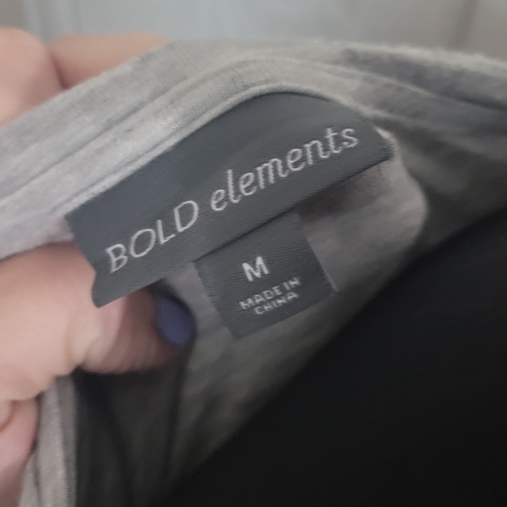 BOLD elements Gray Ruched Short Sleeve Tee - Picture 3 of 3